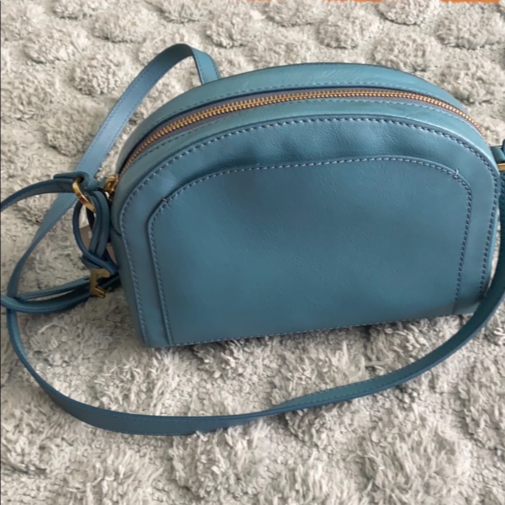 Fossil crossbody - Picture 2 of 5